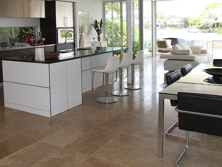 Travertine – The uses of this gorgeous natural stone